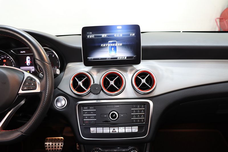 奔驰CLA级 2018款 CLA 220 4MATIC