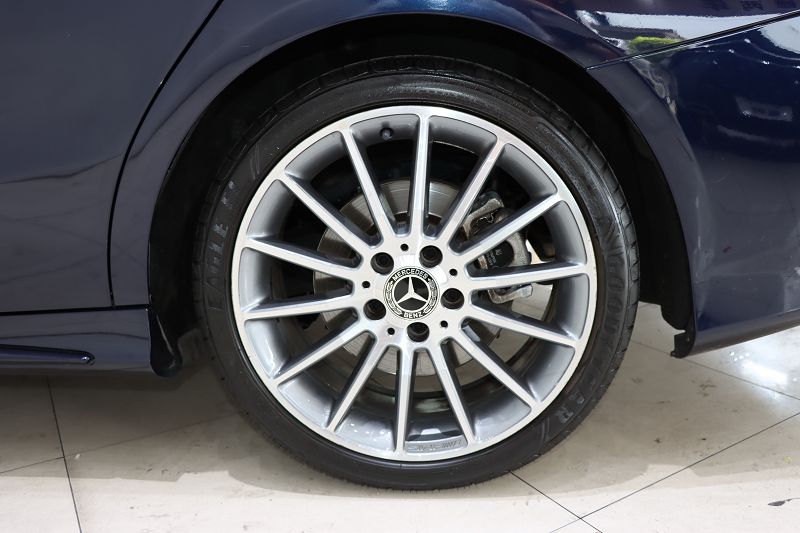奔驰CLA级 2018款 CLA 220 4MATIC