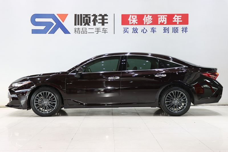 丰田 亚洲龙 2019款 2.0L XLE尊享版 国VI