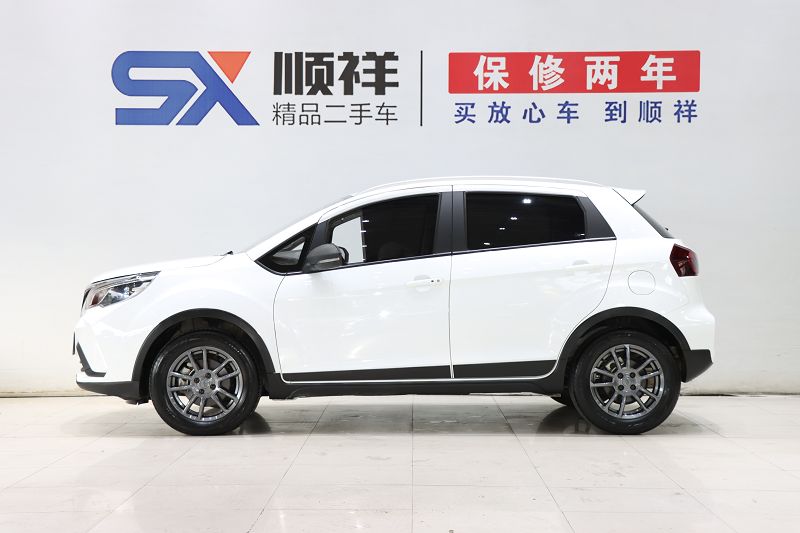 吉利汽车 远景X3 2021款 PRO 1.5L CVT尊贵型