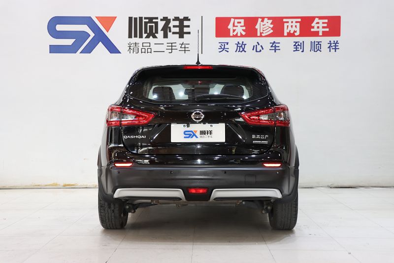 日产 逍客 19款 2.0L CVT豪华