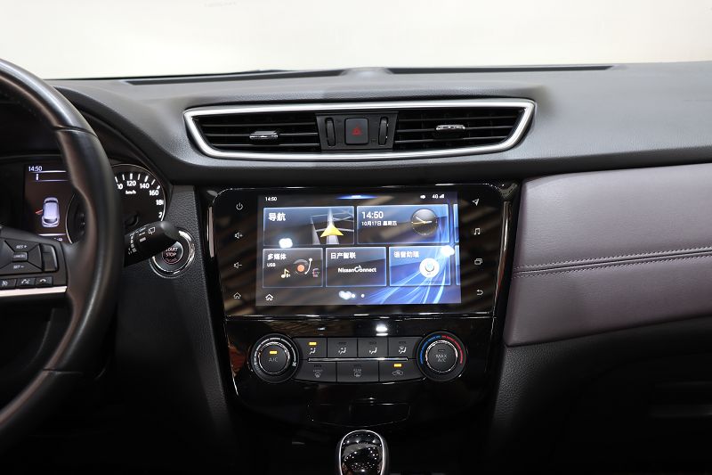 日产 逍客 19款 2.0L CVT豪华