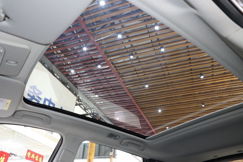 日产 逍客 19款 2.0L CVT豪华