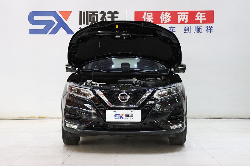日产 逍客 19款 2.0L CVT豪华
