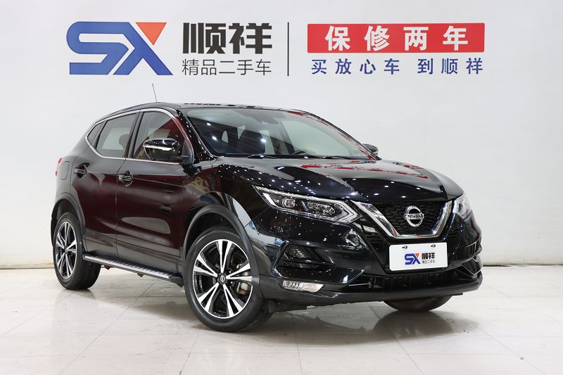 日产 逍客 19款 2.0L CVT豪华