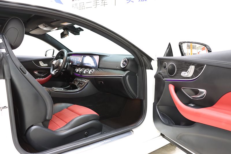 奔驰E级(进口) 2019款 E 200 轿跑车