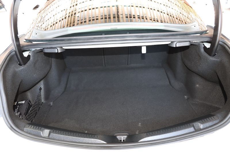 奔驰E级(进口) 2019款 E 200 轿跑车