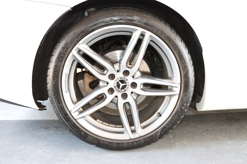 奔驰E级(进口) 2019款 E 200 轿跑车