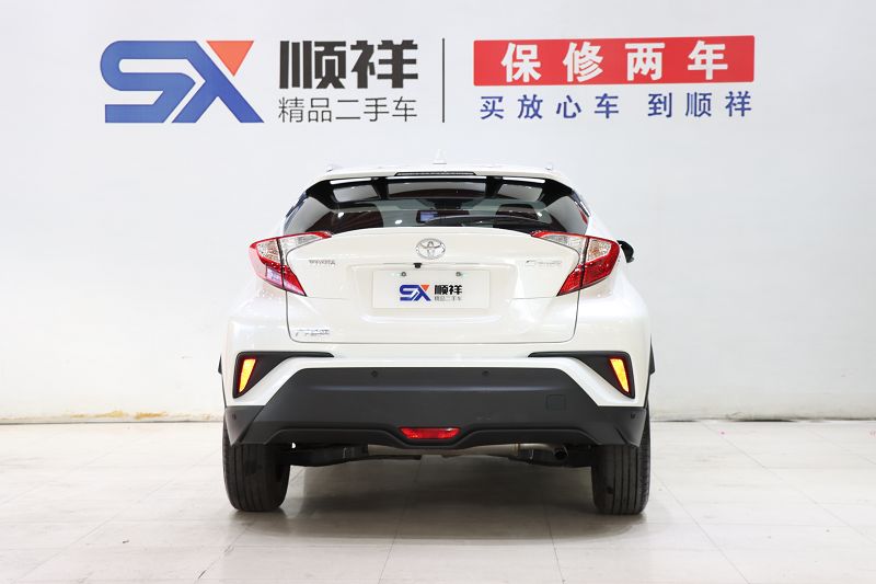 丰田C-HR 2020款 2.0L 领先版
