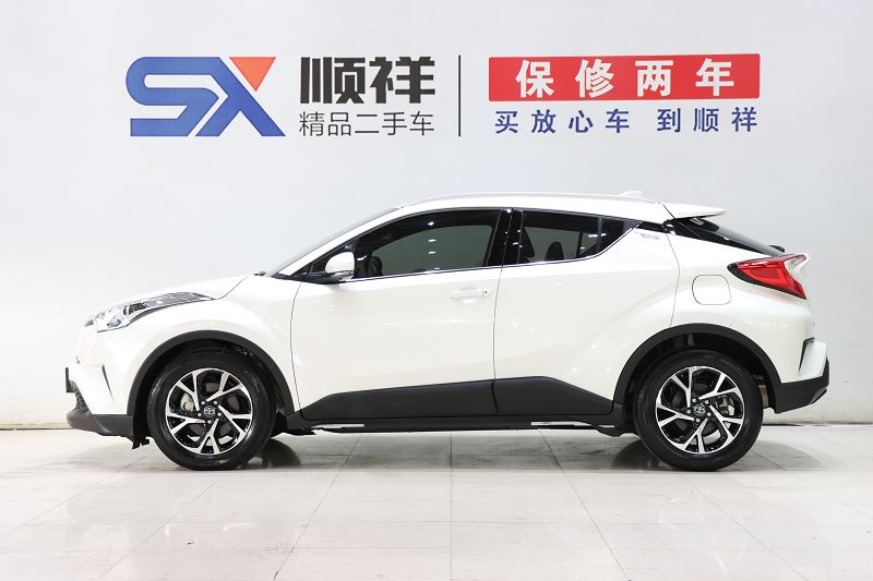 丰田C-HR 2020款 2.0L 领先版