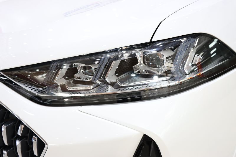 WEY 摩卡 2021款 2.0T 两驱特醇版