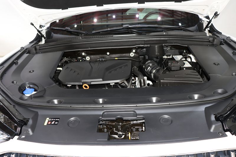 WEY 摩卡 2021款 2.0T 两驱特醇版