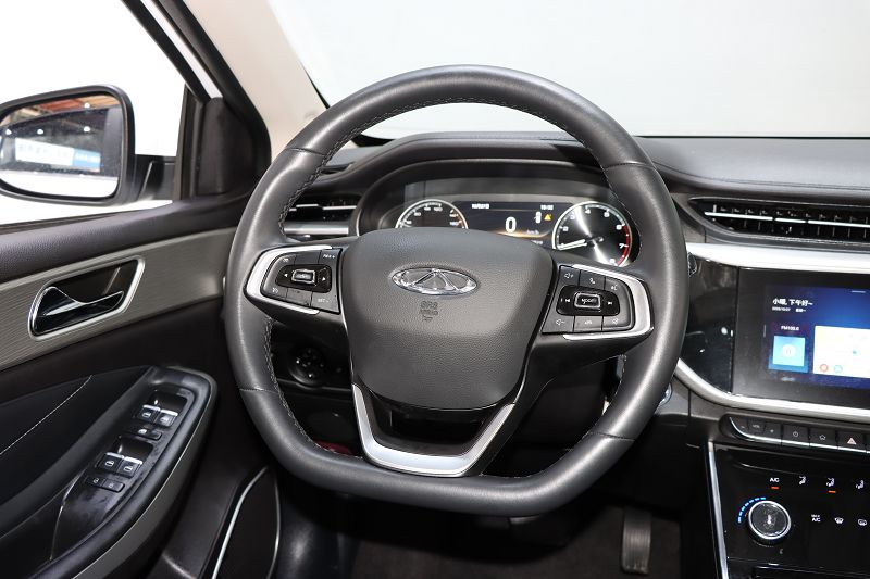 奇瑞 艾瑞泽GX 2021款 冠军版 1.5L CVT尊享版