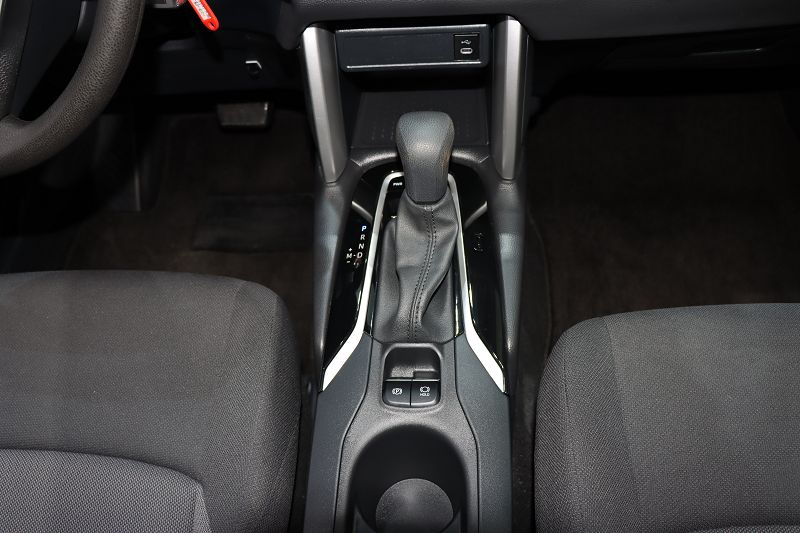 丰田 锋兰达 2023款 2.0L CVT精英版