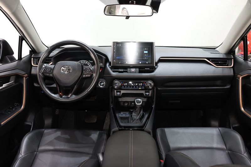 丰田 威兰达 2022款 2.0L CVT两驱骑士版