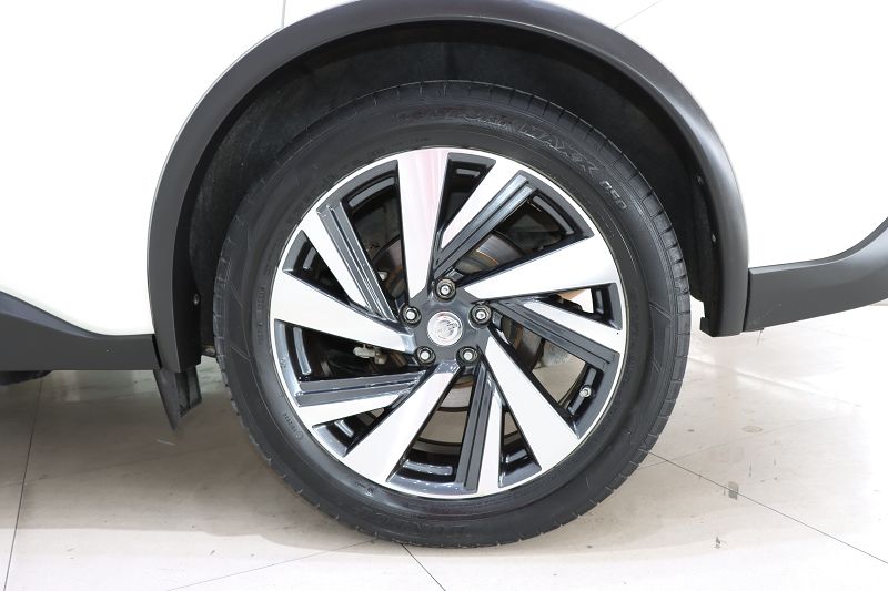 日产 楼兰 2021款 2.5 S/C HEV XE 四驱混动智联尊尚版