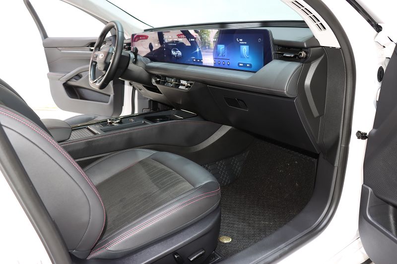 福特 蒙迪欧 2023款 EcoBoost 245 豪华型