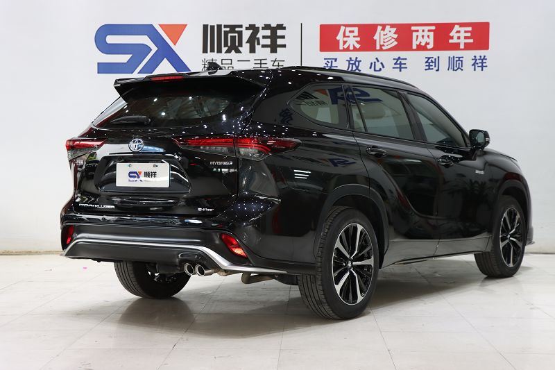 丰田 皇冠陆放 2023款 2.5L HEV四驱豪华版