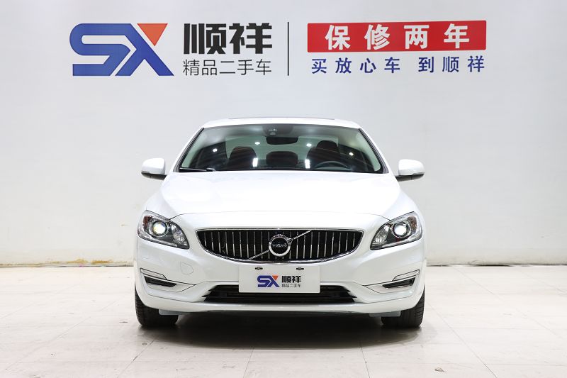 沃尔沃S60 2019款 S60L 改款 T5 智进进阶版