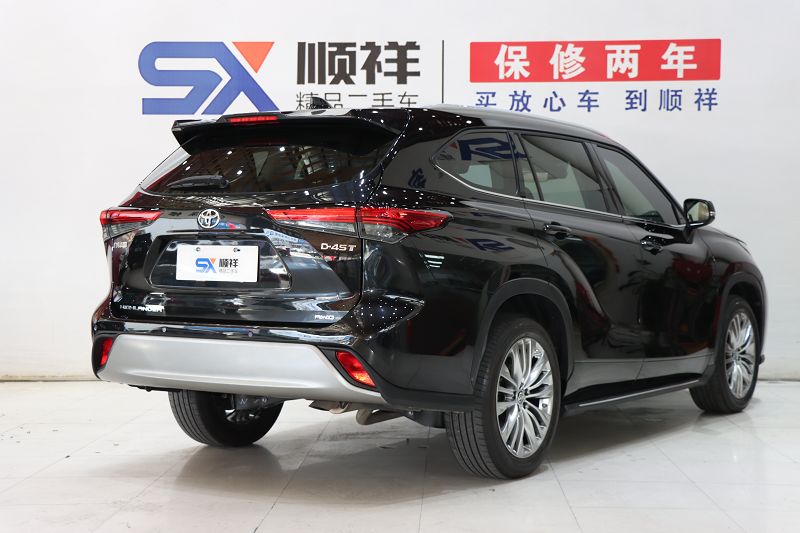 丰田 汉兰达 2022款 2.0T 380T 四驱豪华版 7座