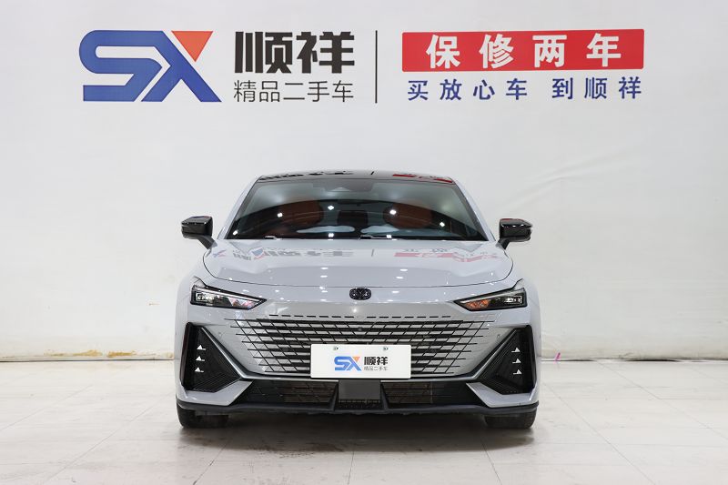 长安UNI-V 2022款 1.5T 智慧领航型