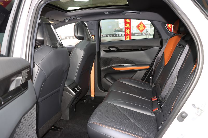 长安UNI-V 2022款 1.5T 智慧领航型