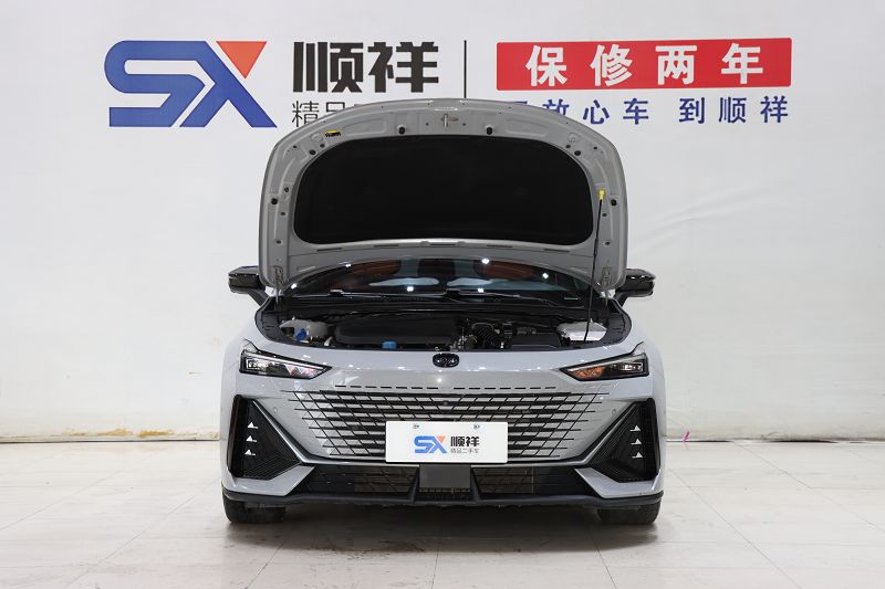长安UNI-V 2022款 1.5T 智慧领航型