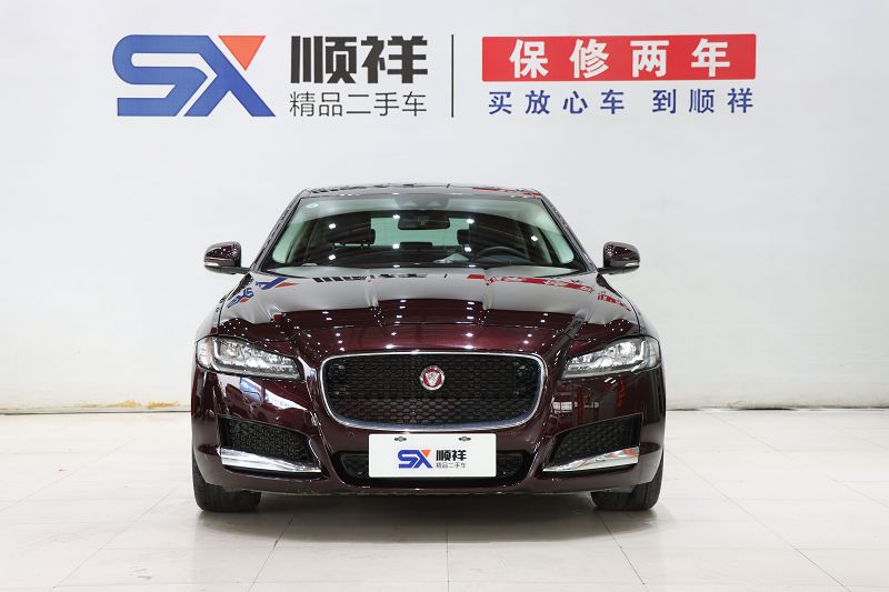 捷豹XFL 2018款 XFL 2.0T 250PS 尊享版