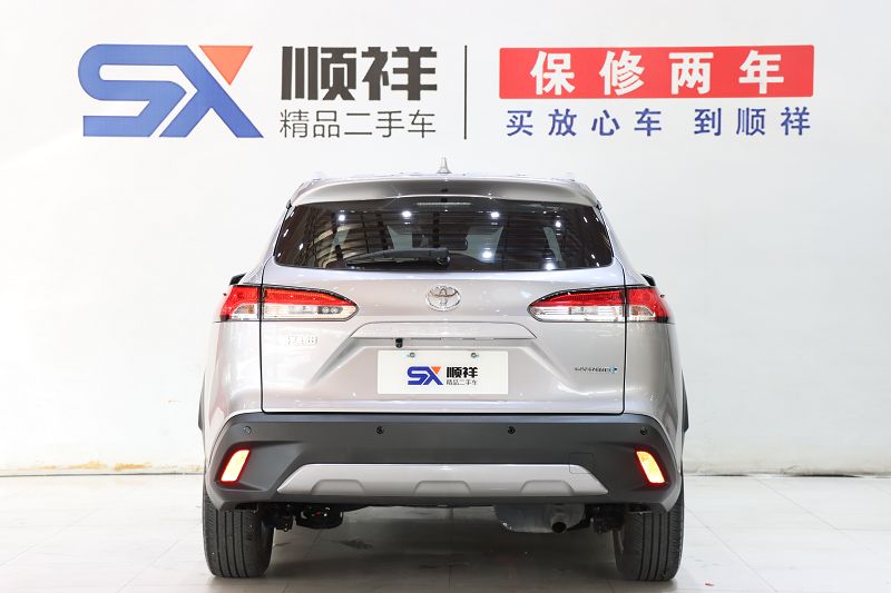 丰田 卡罗拉锐放 2024款 2.0L 智能电混双擎 先锋版