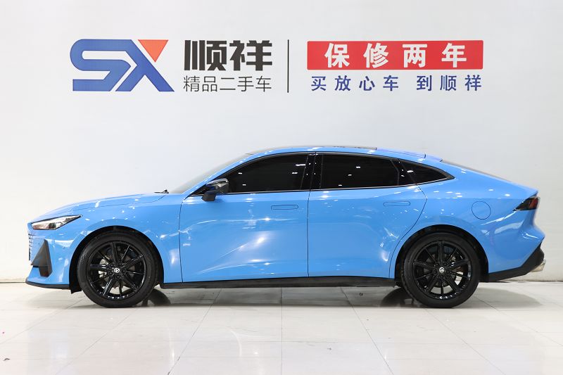 长安UNI-V 2022款 1.5T 智慧领航型