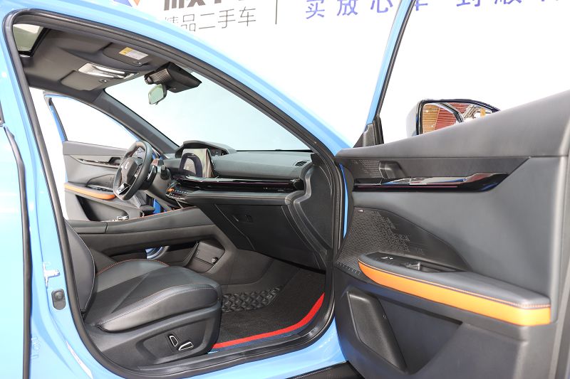 长安UNI-V 2022款 1.5T 智慧领航型