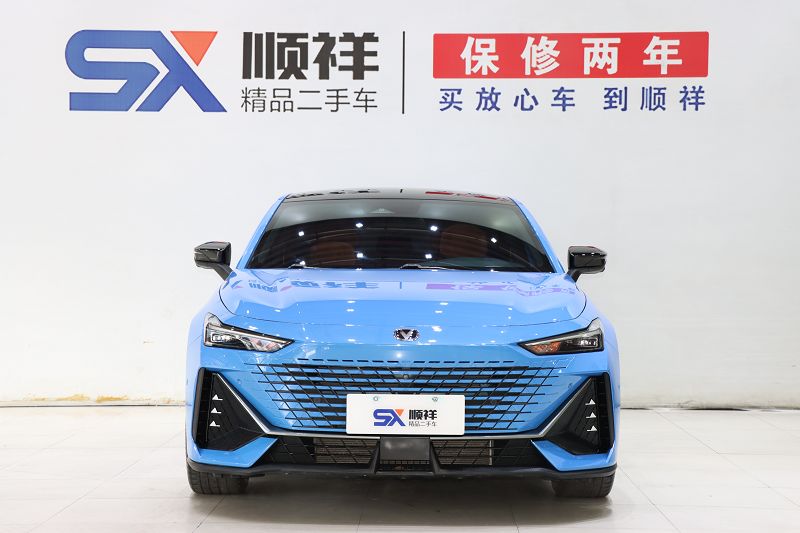 长安UNI-V 2022款 1.5T 智慧领航型