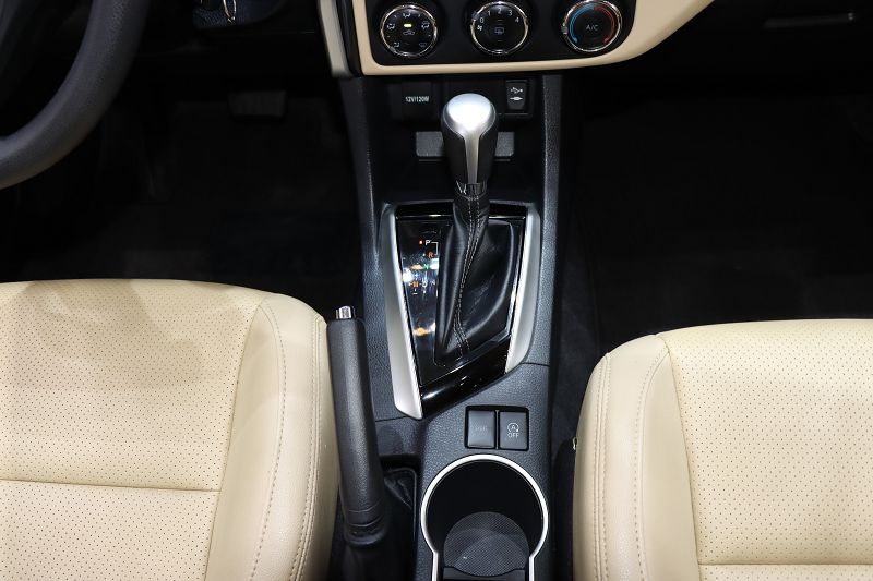 丰田 雷凌 2017款 改款 185T CVT精英版 国V