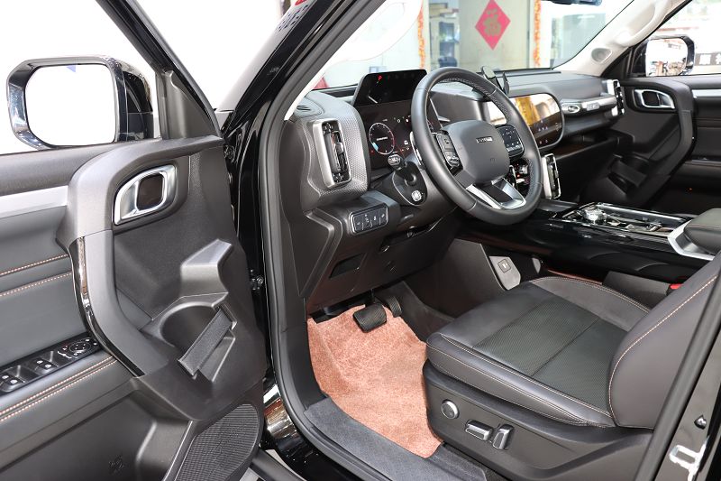 哈弗大狗 2022款 2.0T DCT四驱哮天犬版