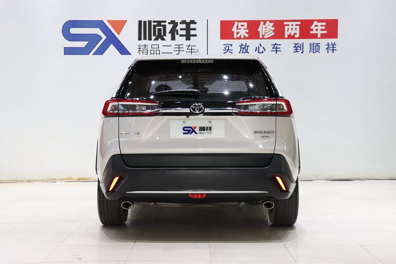丰田 威兰达 2020款 2.0L CVT四驱豪华版
