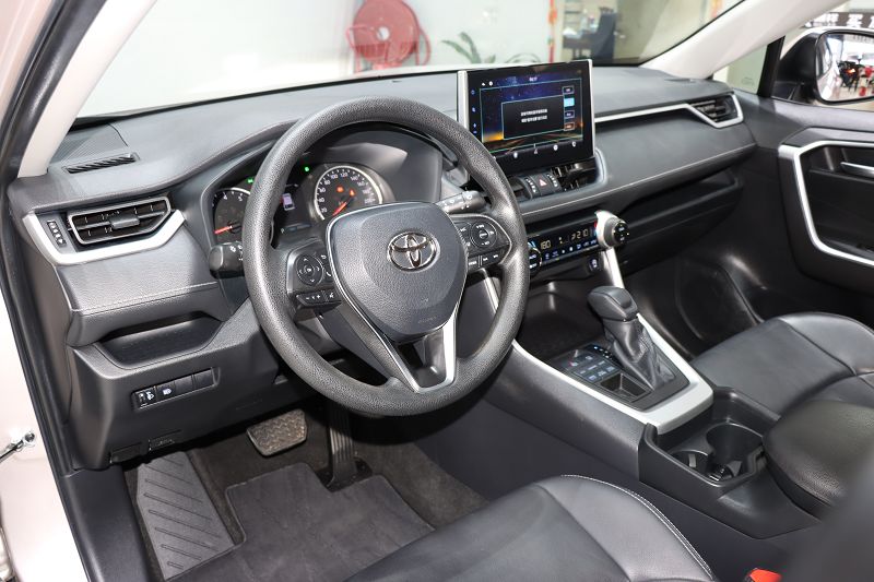 丰田 威兰达 2020款 2.0L CVT四驱豪华版