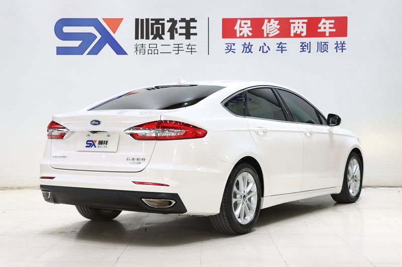 福特 蒙迪欧 2020款 EcoBoost 200 时尚型