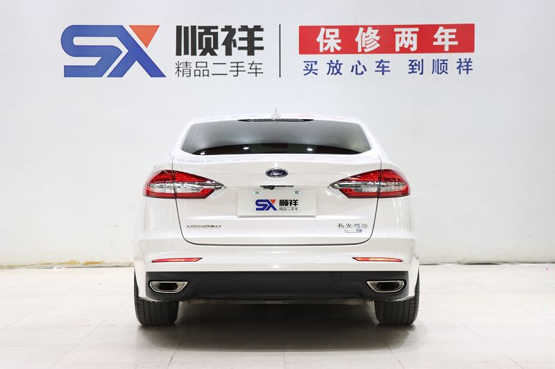 福特 蒙迪欧 2020款 EcoBoost 200 时尚型