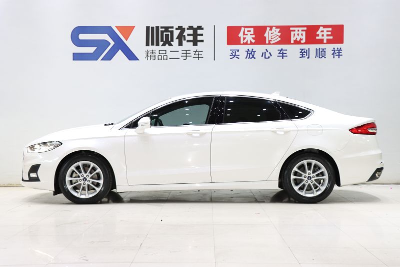 福特 蒙迪欧 2020款 EcoBoost 200 时尚型