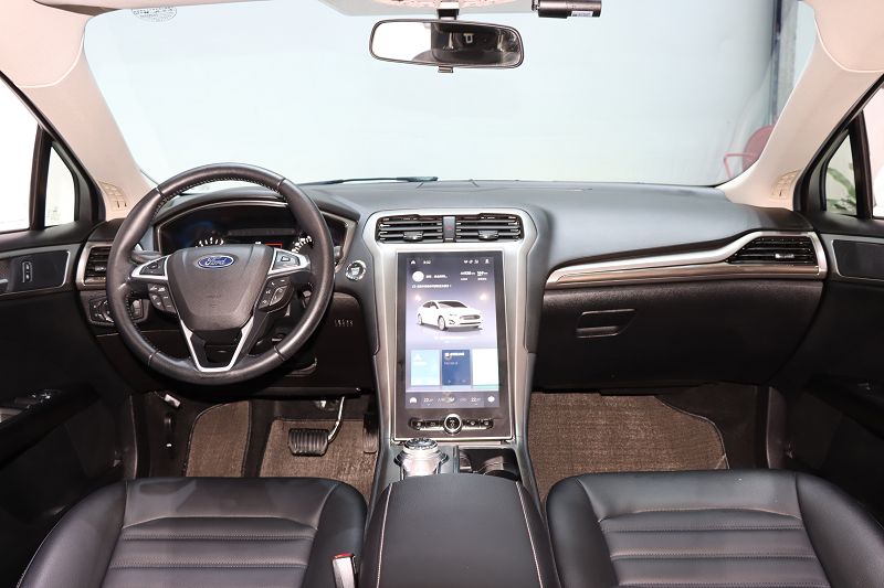 福特 蒙迪欧 2020款 EcoBoost 200 时尚型