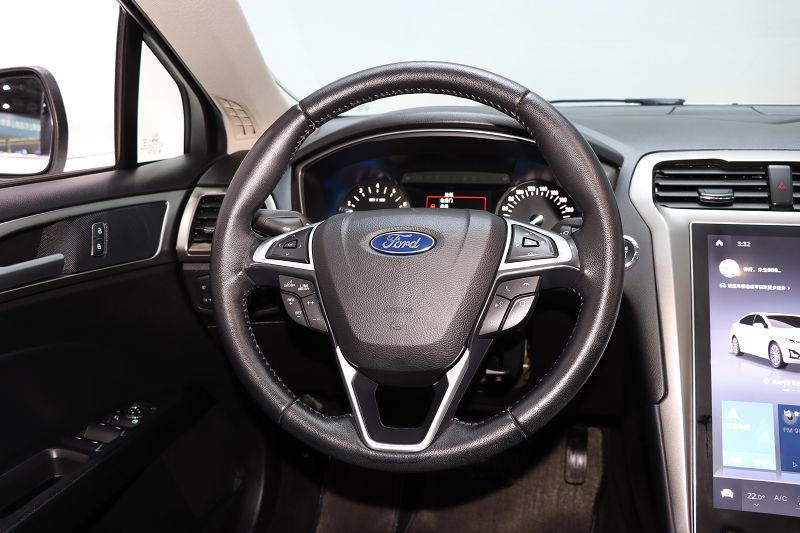 福特 蒙迪欧 2020款 EcoBoost 200 时尚型