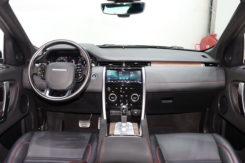 路虎 发现运动版 2020款 249PS R-Dynamic 性能科技版 7座