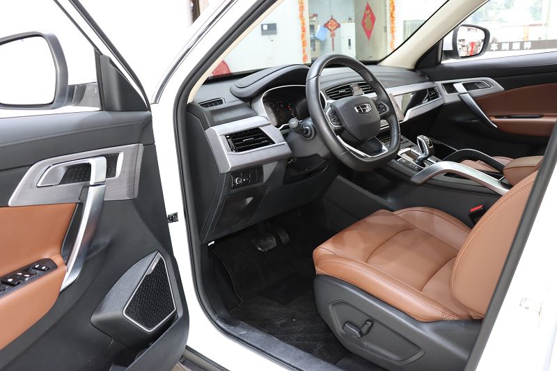 吉利汽车 博越 2021款 1.8TD DCT两驱亚运版