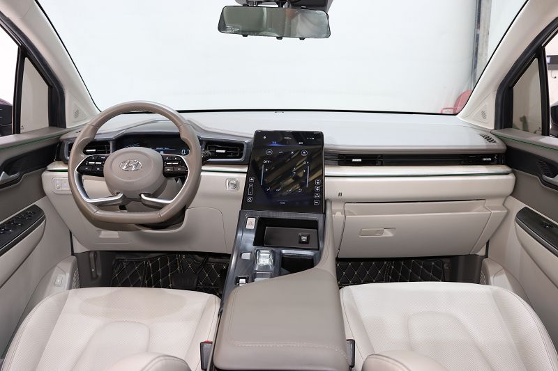 现代 库斯途 2021款 270TGDi 尊贵版 LUX