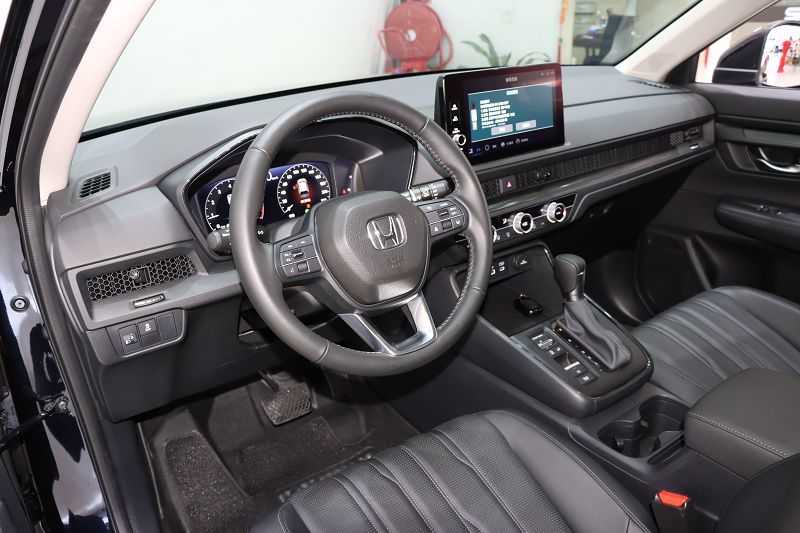 本田 皓影 2023款 240TURBO 两驱豪华版 5座
