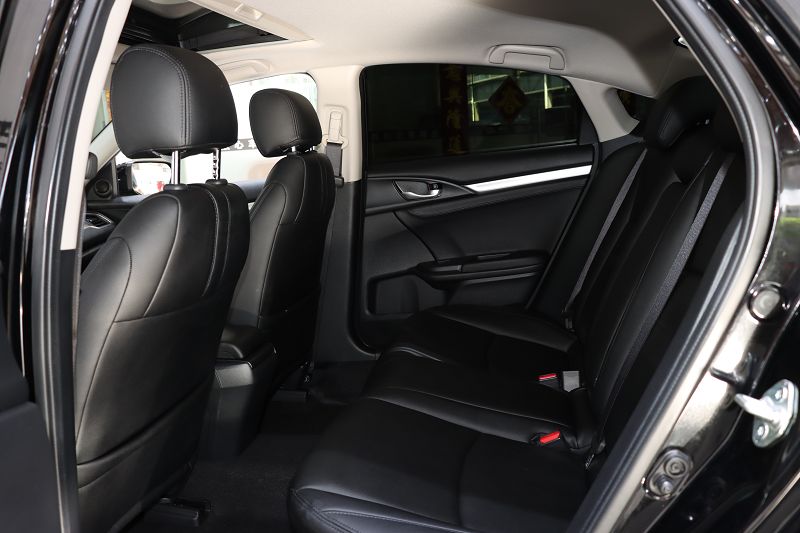 本田 思域 2016款 220TURBO 手动豪华版