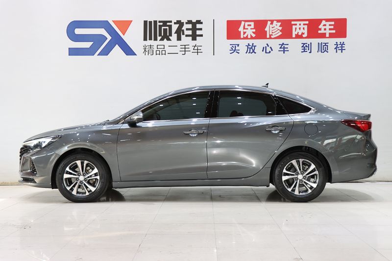 长安 逸动 2021款 PLUS 蓝鲸NE 1.4T GDI DCT尊贵型 国VI