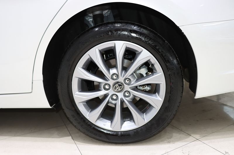 丰田 亚洲龙 2024款 2.0L 进取版