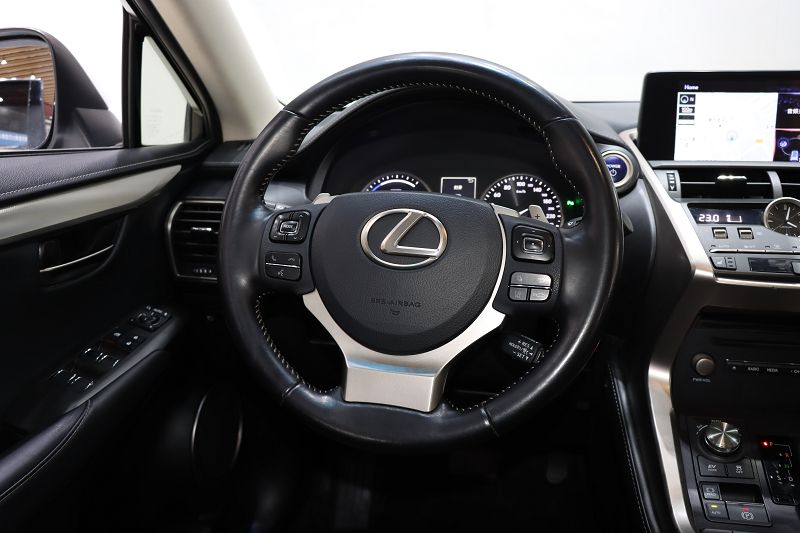 雷克萨斯NX 2017款 300h 前驱 锋尚版