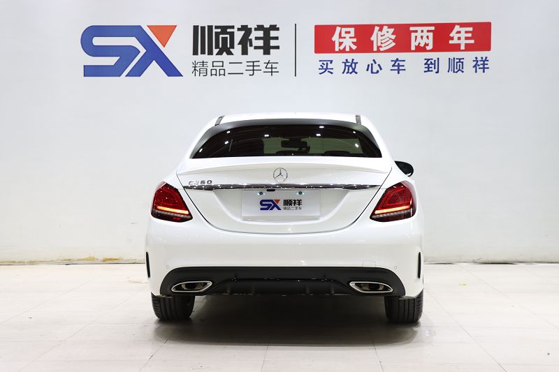 奔驰C级 2019款 C 260 运动版